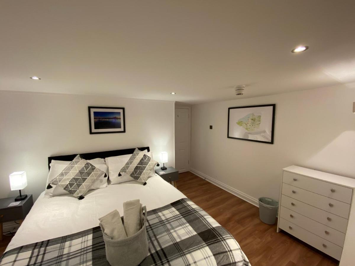 Westons Hideaway, 2 Bed, Free Parking, 6 Mins Walk To Beach, מראה חיצוני תמונה